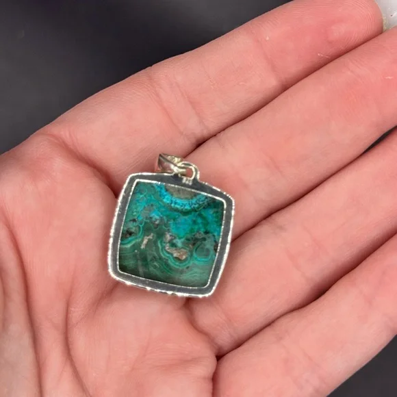 Chrysocolla & Malachite Gemstone 925 Sliver Pendant Calming Blues Square - Picture 3 of 5
